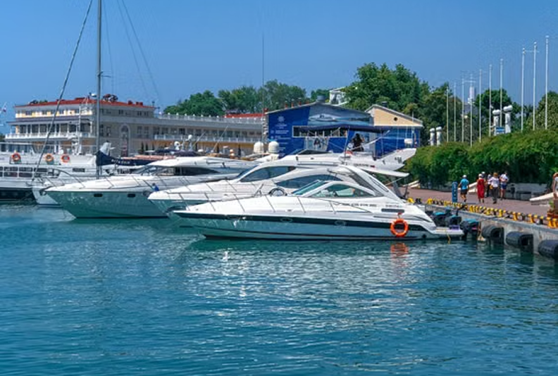 A Marina Life Built Around You, Not the Calendar