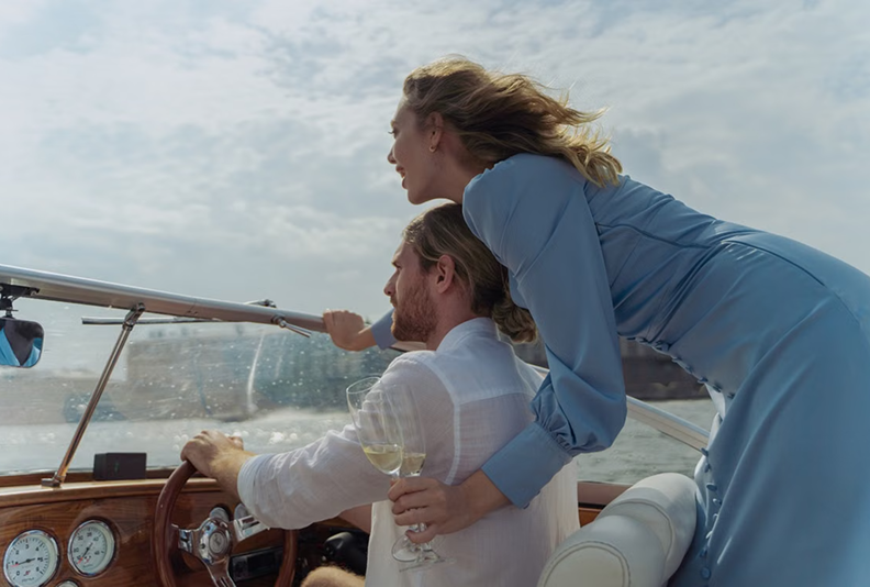 Live Life to the Fullest: Yacht Clubs & Golf Courses Near Your Home